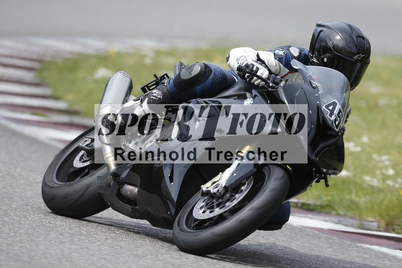 /10 20.04.2026  Pluess Moto Sport ADR/Einsteiger/45